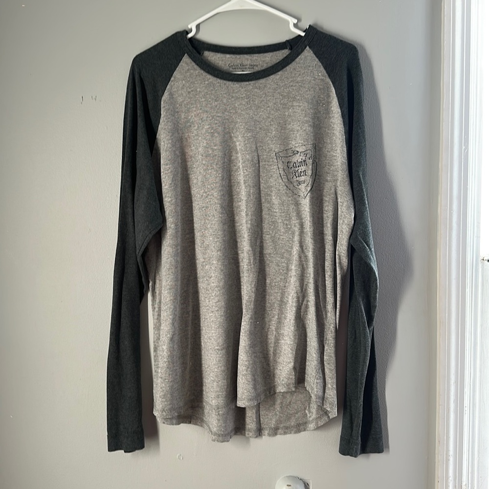 Calvin Klein original printing baseball tee style men’s long sleeve shirt